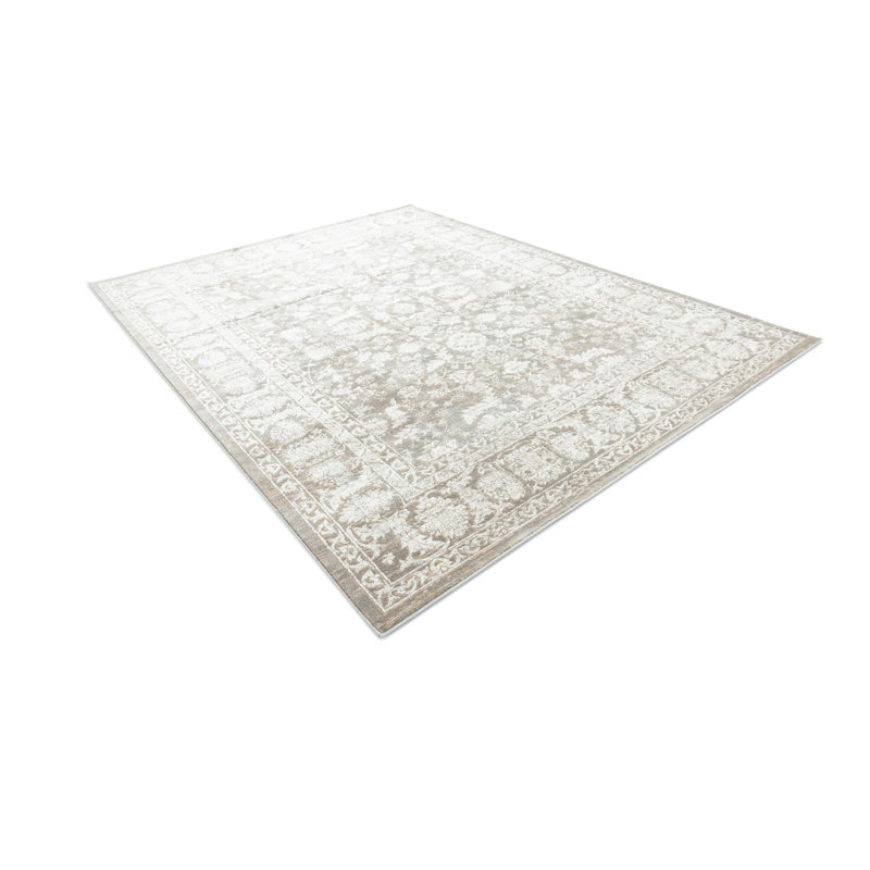 Agna Oriental Indoor Rug, Rectangle 2' x 3'1"