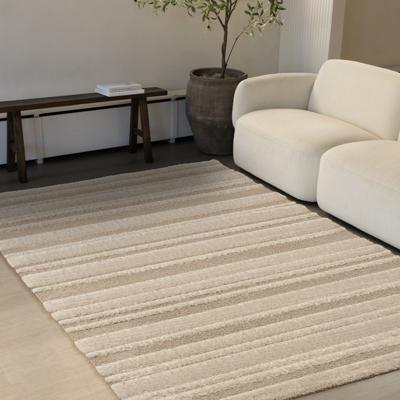 Tapis luxueux à rayures luxueuses brun clair, 5 pi 3 po x 7 pi 7 po