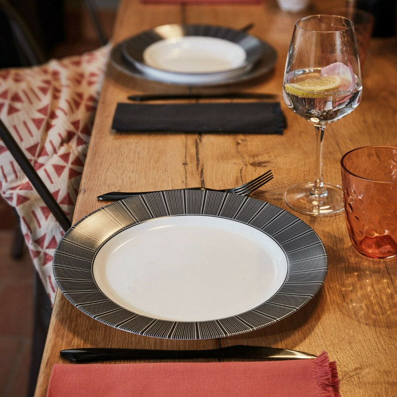 Dessert Plate, Black