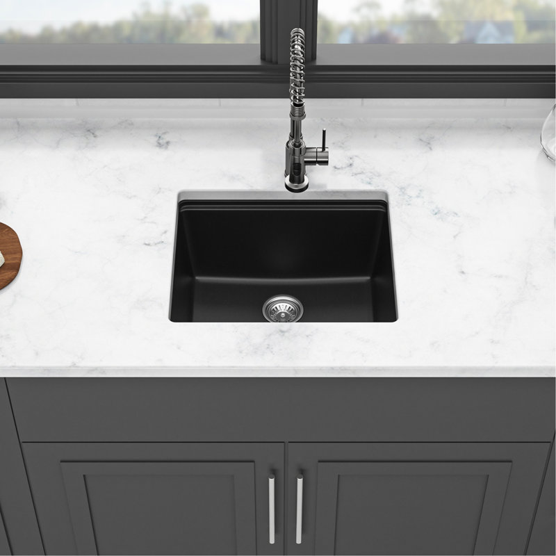 Évier de cuisine noir encastré de 21 po x 18 po, composite de quartz de qualité supérieure, épais et silencieux avec élimination des vibrations, surface dure non égratignée, coins arrondis pour un nettoyage facile,