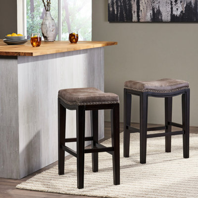 Tabouret de comptoir clouté de 2 places - assise en tissu gris sur structure en bois pliable, convient pour un bar ou un bistro d'extérieur, 17,99 po de profondeur, 12,34 de largeur, 26,69 de hauteur et idéal