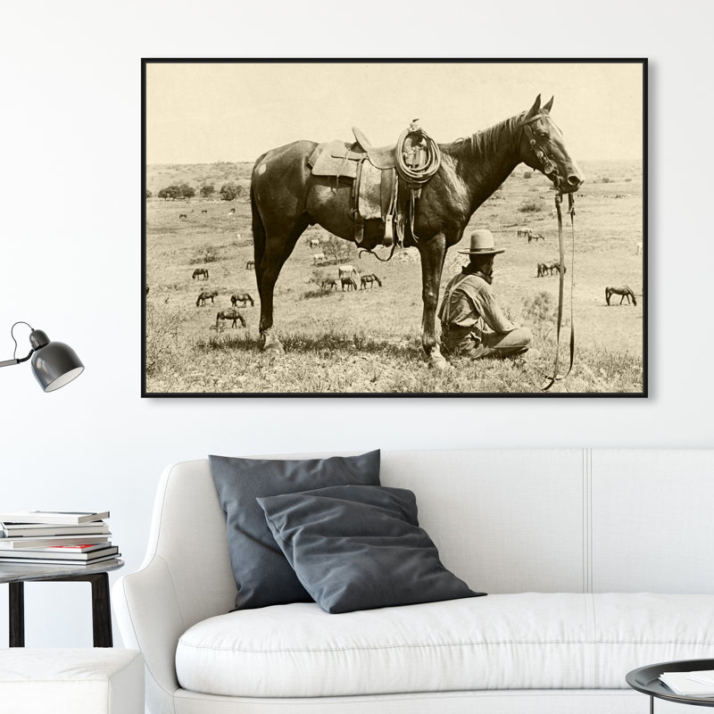 «Cowboy IV», photographie sur toile, Cadre noir, H 45 po x l 30 po x P 1,5 po