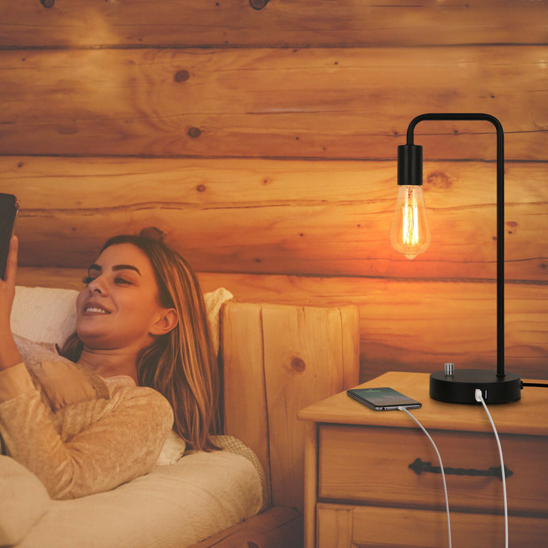 Metal USB Table Lamp