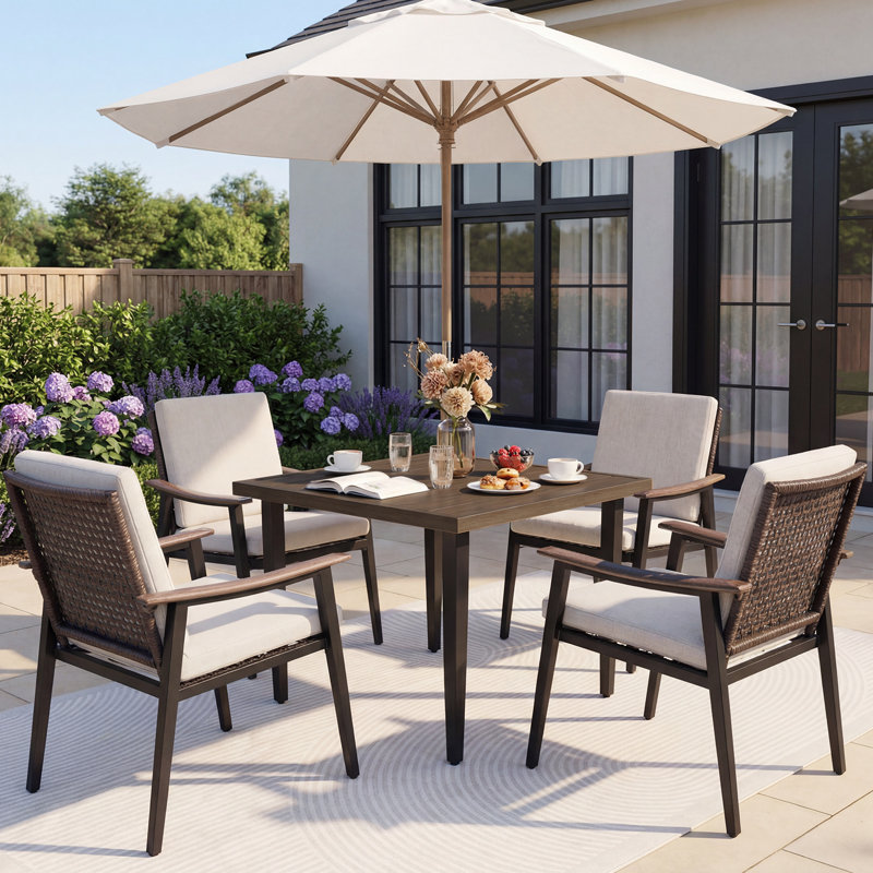 Outdoor 4 Person Dining Set, 4 Rattan Chairs With Cushions And 37’’ Dining Table