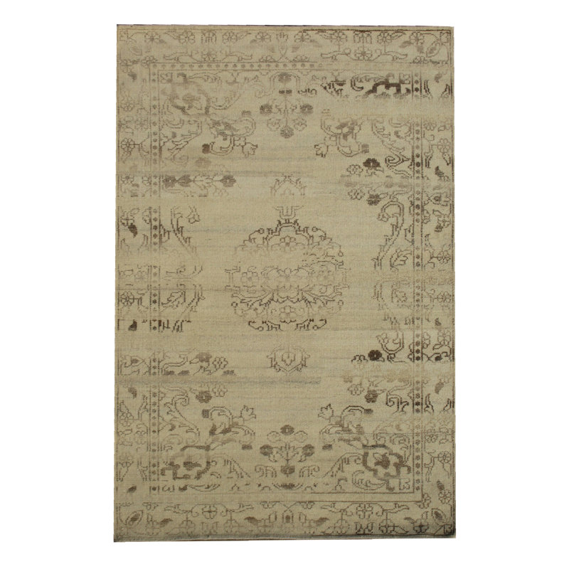 Tapis Tabriz vieilli 6 po x 10 po