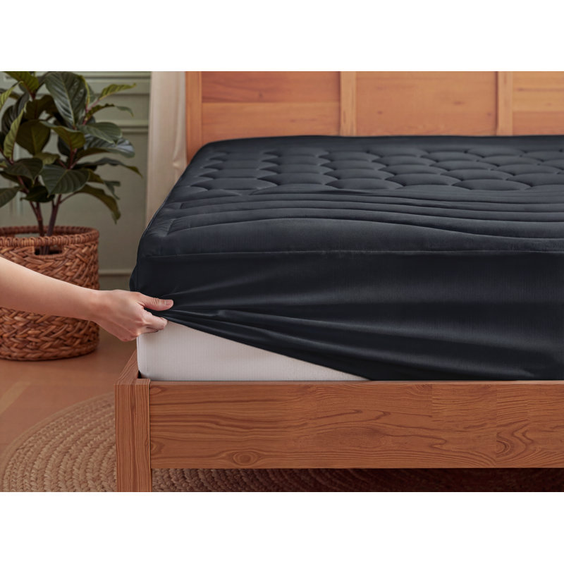 Mattress Pad - Quilted Fitted Mattress Topper Protector with Deep Pocket, Queen, Black