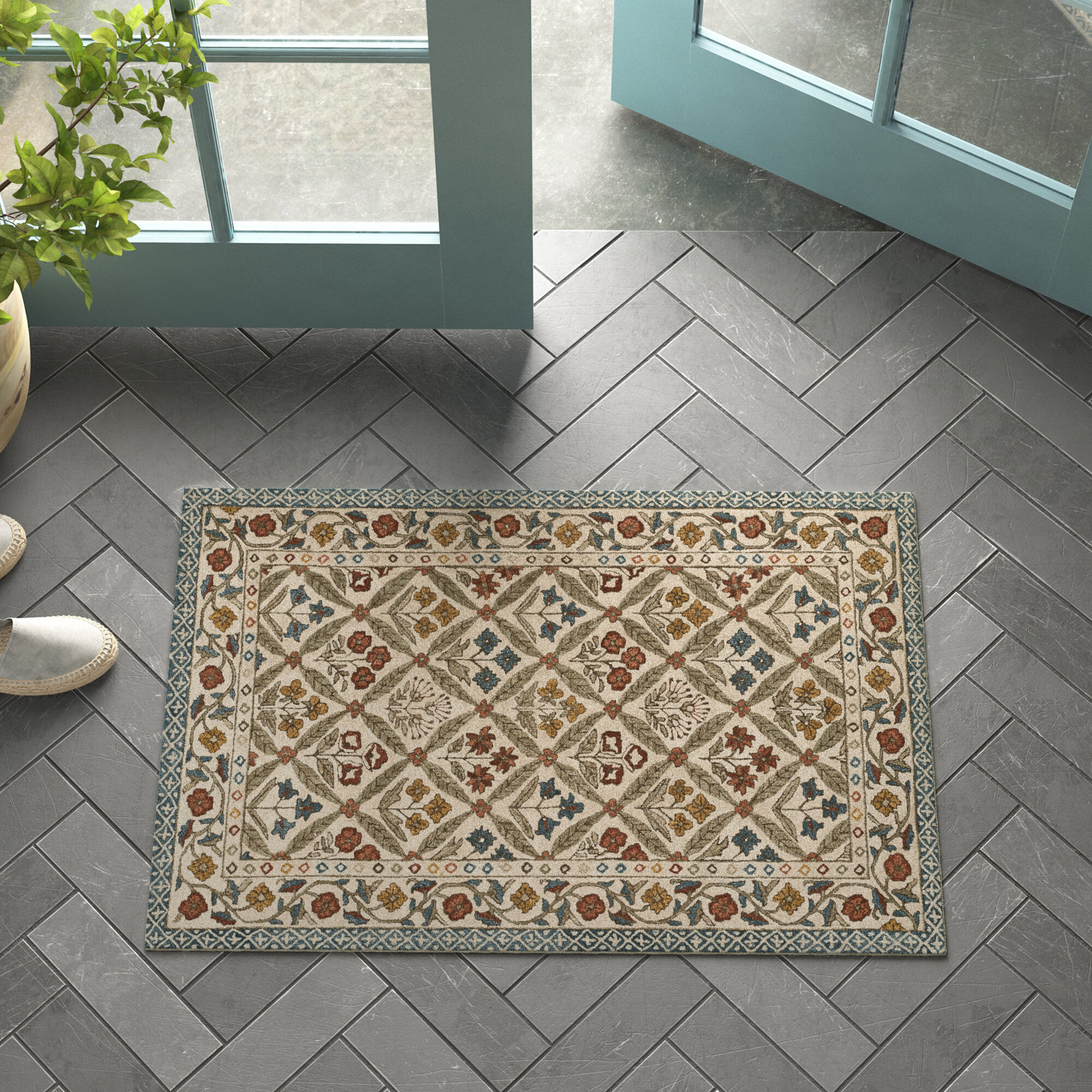 Alice Hand-Woven Floral Rug, Rectangle 2' x 3'