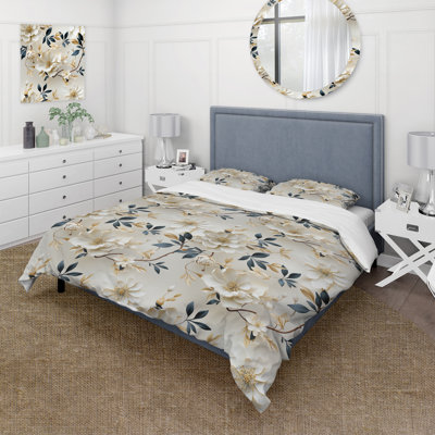 White Elegance Minimalist Floral Box Stitch Floral Duvet Cover