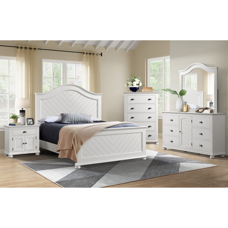 Ensemble de chambre à coucher à panneaux Govia, Lit double, 5 Pcs: Bed, Dresser, Mirror, Chest, Nightstand