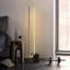 Lampe sur pied DEL Delta
