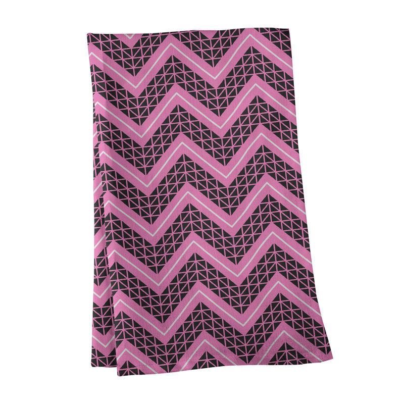 Serviette à thé à chevrons à la main Stephenie, Rose foncé / blanc, Sergé de coton