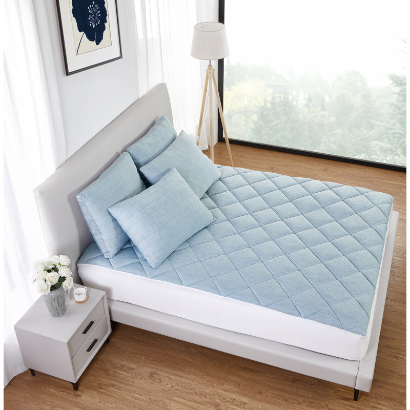 Protège-matelas en duvet synthétique toutes saisons, Double