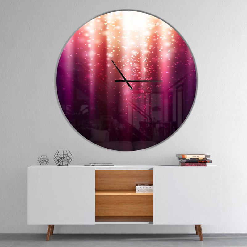Mauve avec lumière magique - horloge murale moderne, Surdimensionné