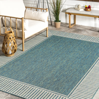 Tapis d'intérieur / extérieur brun clair tissé à la machine Alegre