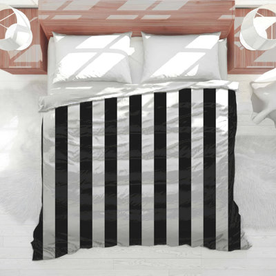 Black White Stripes Comforter