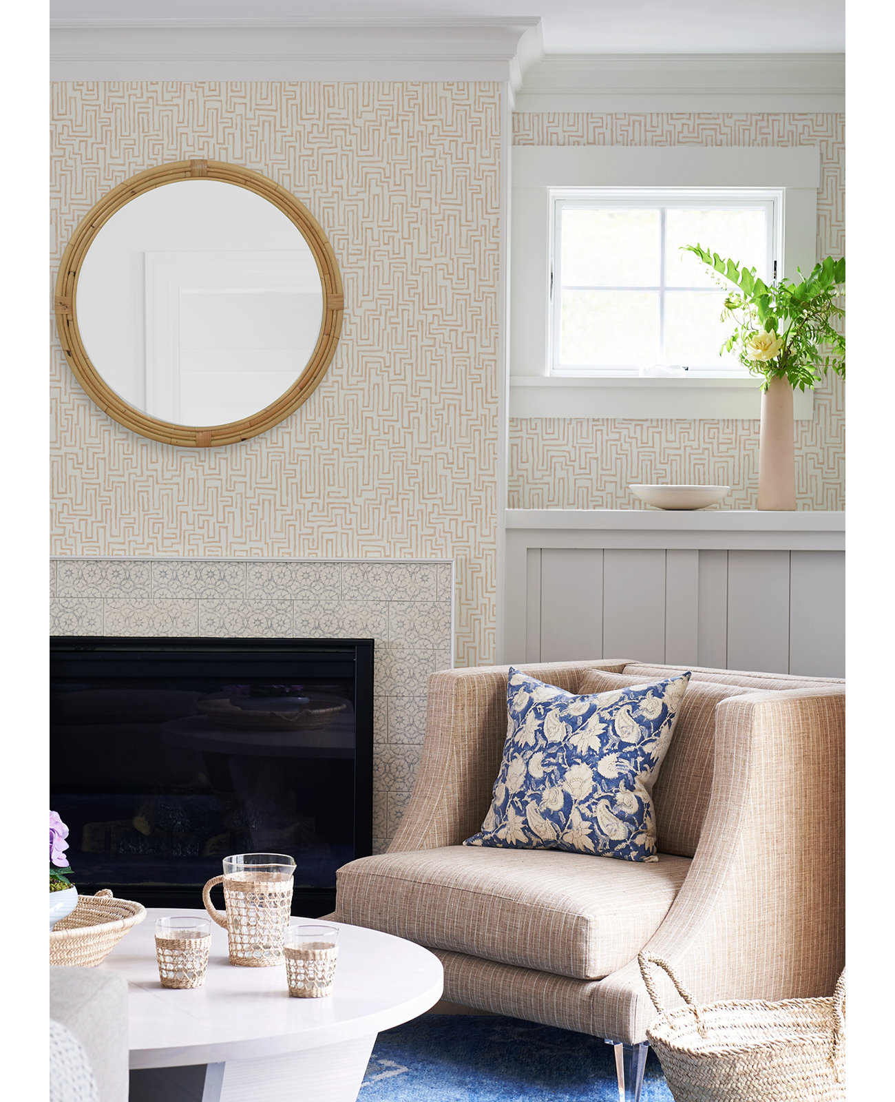 Delaney Wallpaper Roll, Light Pink