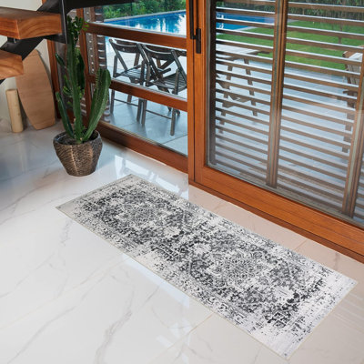 Jasin Washable Abstract Indoor Rug