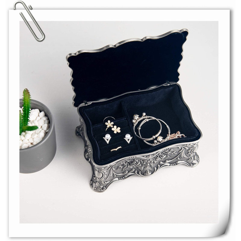 Boîte à bijoux +