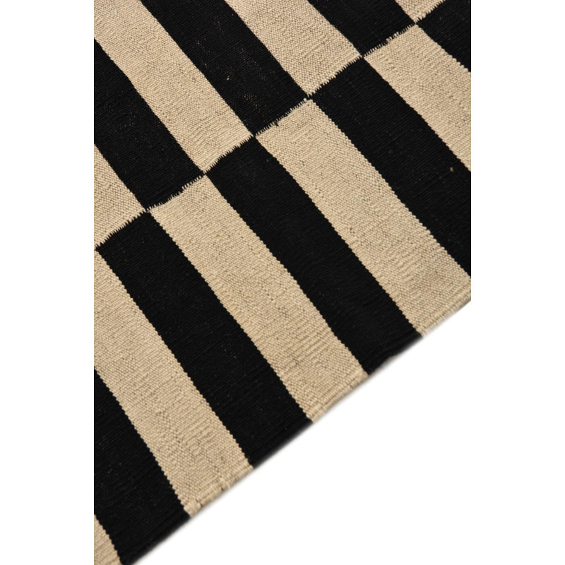 Tapis noir et blanc 3x4 Pinkerton