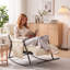 Chaise berçante en velours côtelé beige avec repose-pieds, capacité de 450 lb, dossier réglable à 3 positions, structure en acier robuste et poches latérales