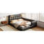 Grand lit plateforme tapissier grand avec 2 lumières de lecture, noir. Cuir d'unité centrale de qualité. Généreuse pièce de repos et de confort. Tête de lit réglable avec lampes noires. Espace détente.-97066472