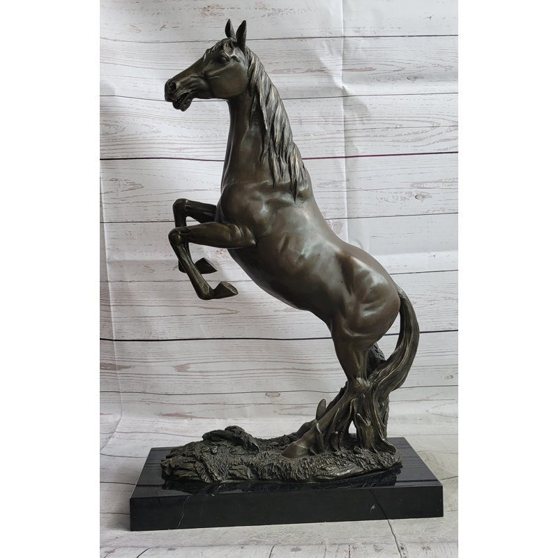 Figurines et sculptures