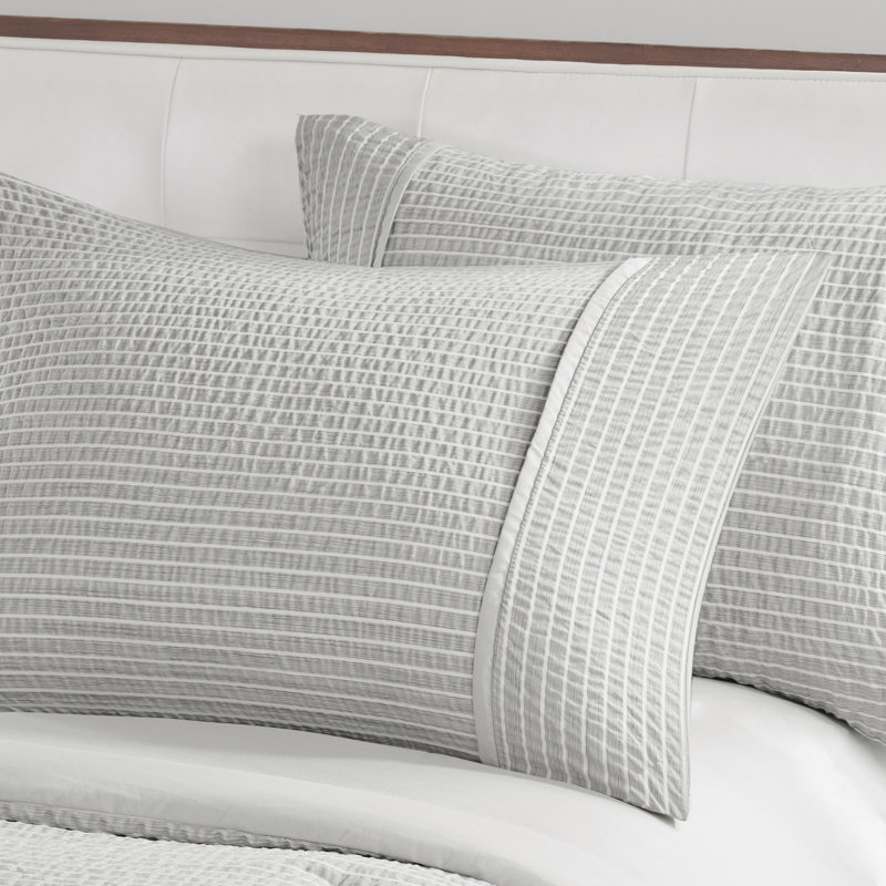 Ivory King Microfiber Seersucker Comforter Set with Shams