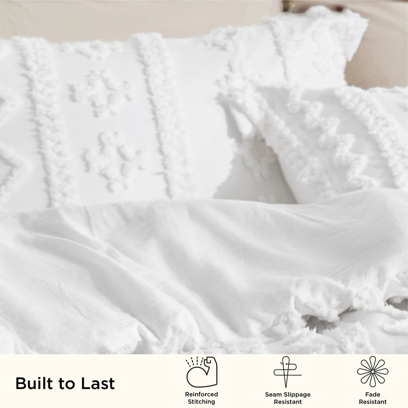 Bedsure Tufted Boho Full Comforter Set – 3-Piece Bright White Shabby Bedding，Farmhouse Jacquard Bed Set with Embroidery, All-Season Softness for Cozy Bedrooms & Boho-Chic Gifts