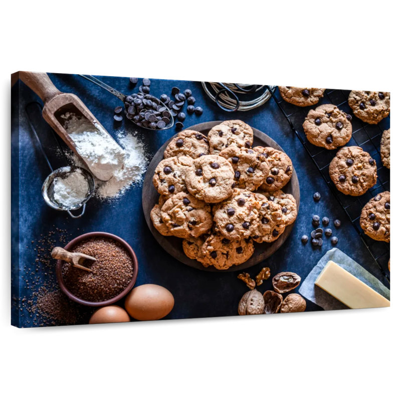 Yarlin Fresh Chocolate Chip Cookies