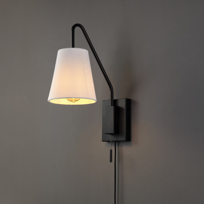 Plug-in Armed Sconce