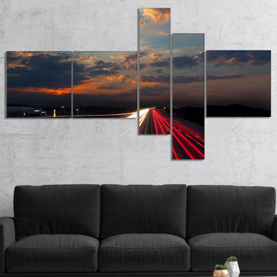 « long exposition traffic », impression à multiples images sur toile