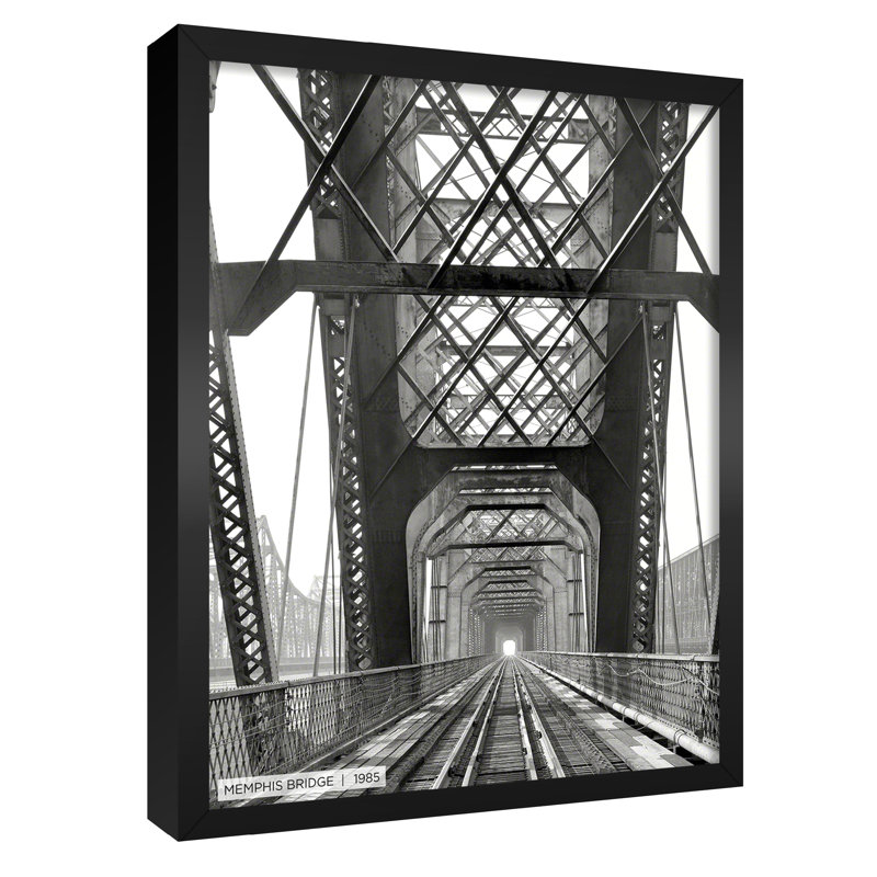 " Memphis Bridge 1985 "