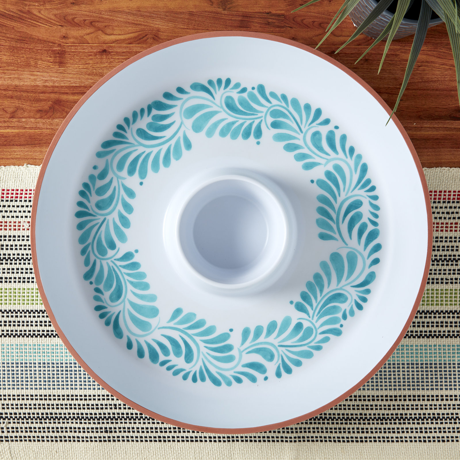 Lebrillo Chips and Dip Platter, White/Aqua