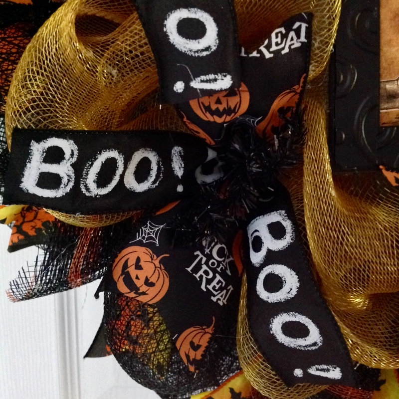 Couronne d'Halloween, salutations fantomatiques