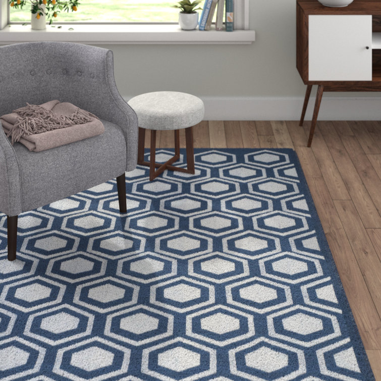Lars Geometric Wool Hand Woven Area Rug