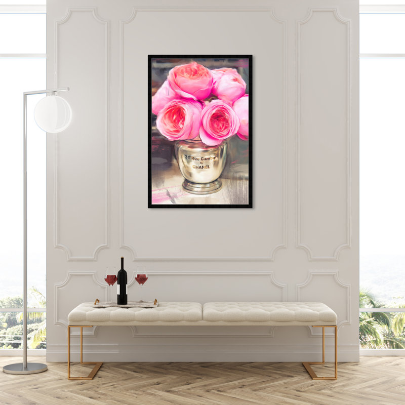 «Pink Peony Bouquet Fashion» - Cadre flottant, impression sur papier, H 47 po x l 32 po, Cadre noir