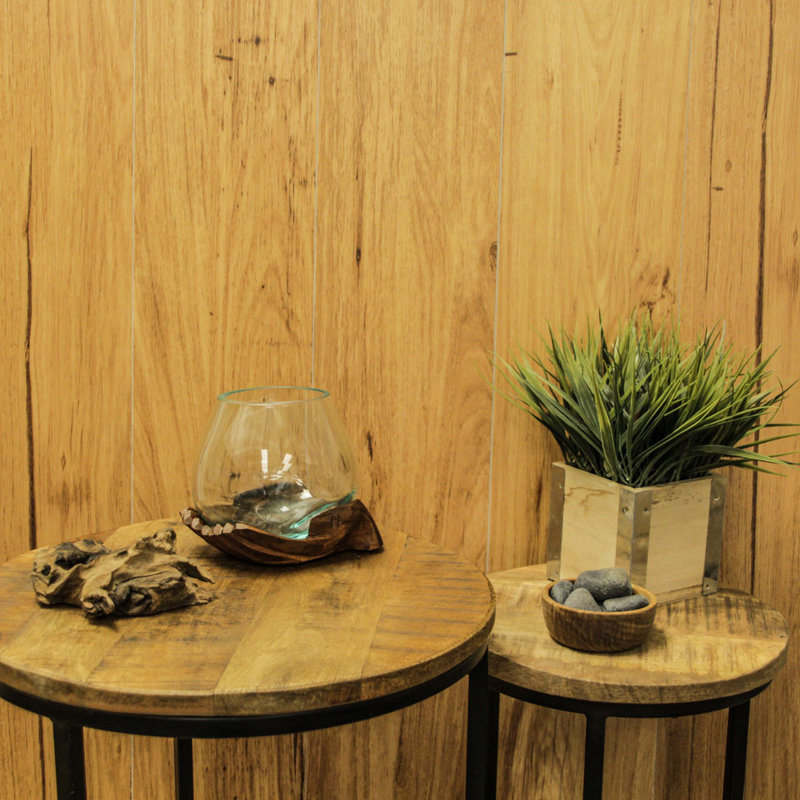 Bols, vases et terrariums transparents en verre soufflé en fusion avec mains en bois naturel sculpté, ensemble de 2 - 7,5 x 7,5 x 6 et 7 x 7 x 5,25 po