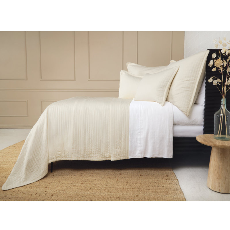 Couvre-lit en rayonne de bambou Carlyle, Couvre-lit grand, Irovy