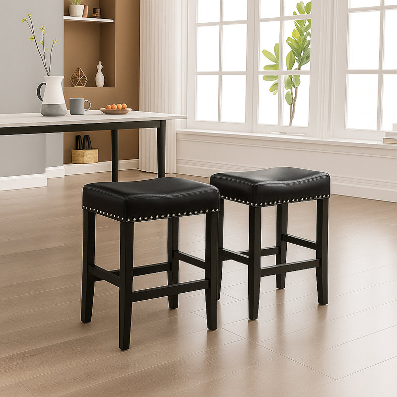 Ensemble de 2 tabourets de comptoir en faux cuir avec garniture cloutée et pieds en bois espresso, Noir
