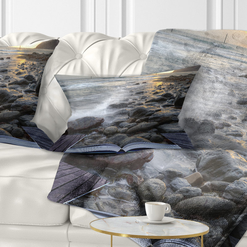 Coussin Open Book to the Evening Sea