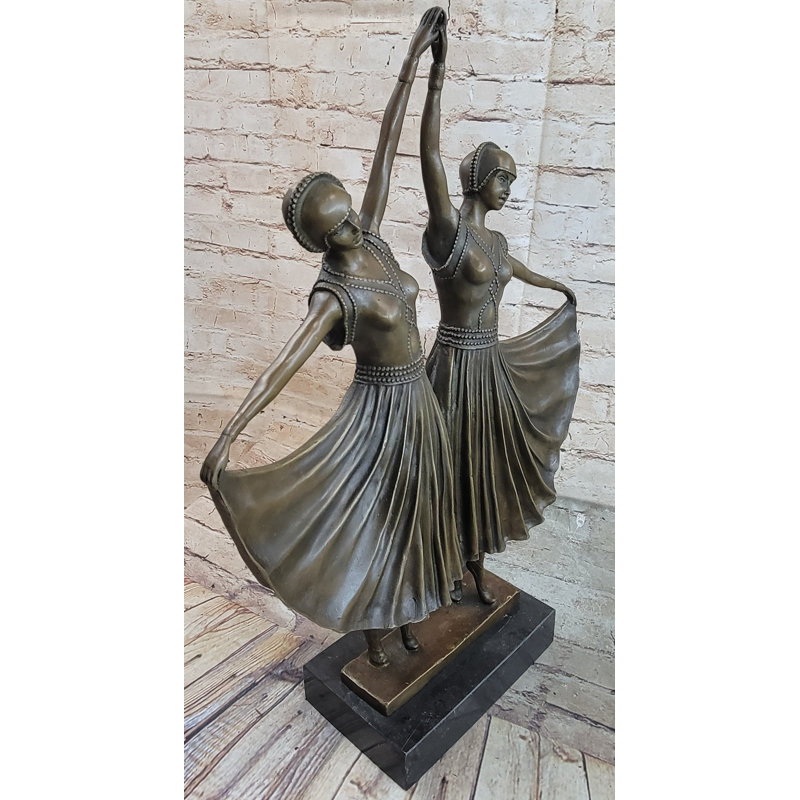 Figurines et sculptures Aykan