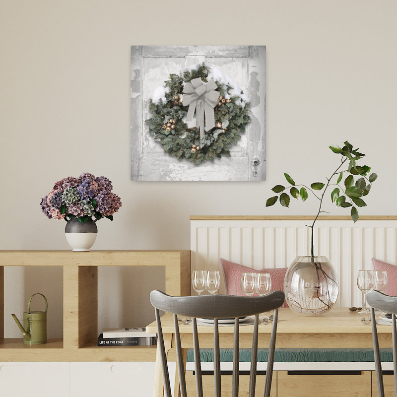Couronne contemporaine avec art des Fêtes, H 18 po x l 18 po