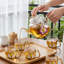 Service à thé floral en verre avec 6 tasses à poignée, théière rétro de 51 oz pour boissons chaudes et froides, motif orchidée peint à la main pour la maison, le bureau et les cadeaux