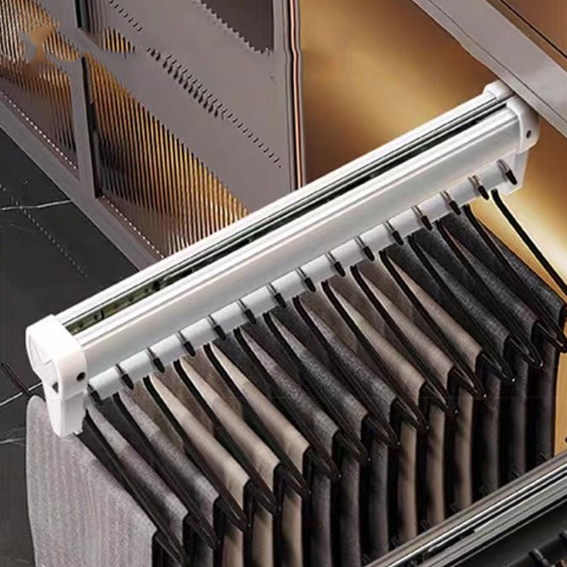 Adjustable Clothing Rack