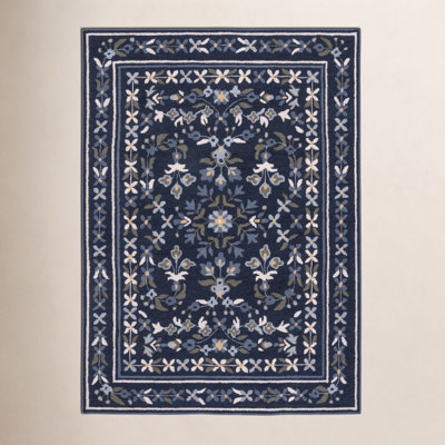 Hand-Tufted Wool Floral Outdoor Rug