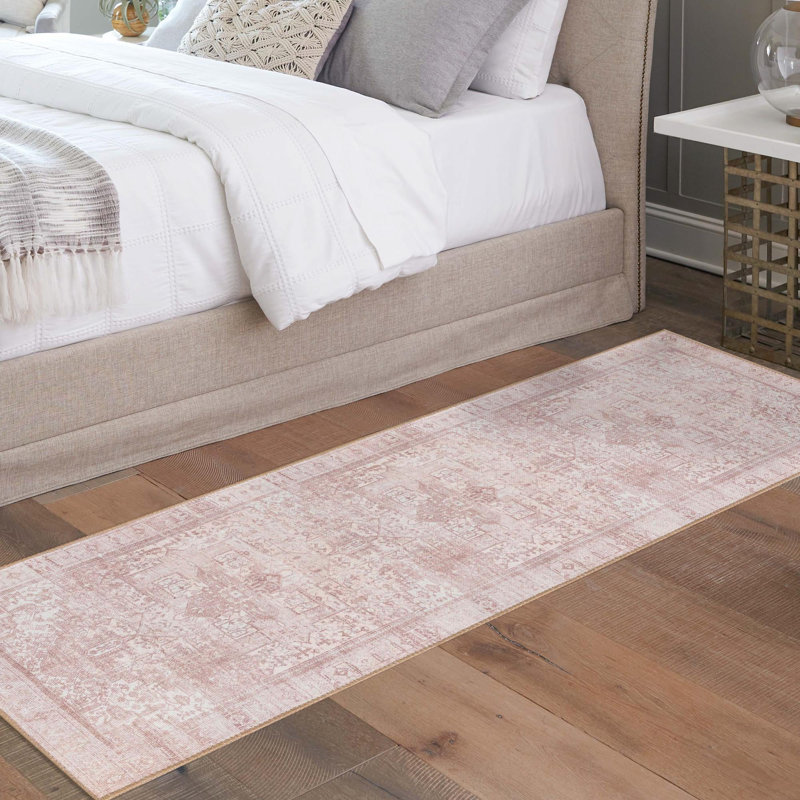Tapis transitionnel Amilio de couleur beige / ivoire, Tapis de couloir 2 pi x 6 pi