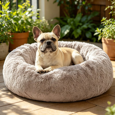 Brown, Warm, And Retro Donut-Shaped Pet Bed; Soft And Supportive For Reducing Anxiety; Washable And Breathable Pad; Designed For Comfortable Sleep For Small To Medium-Sized Cats And Dogs.