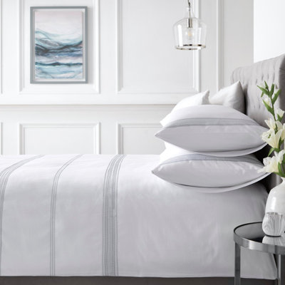 Embroidered Band Cotton No Pattern Duvet Cover Set with Pillowcases