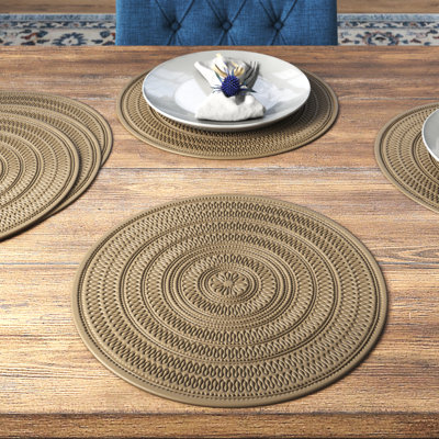 Round PVC Placemats Set 6 Heat Resistant Table Mats Ideal for Dining and Christmas Decor