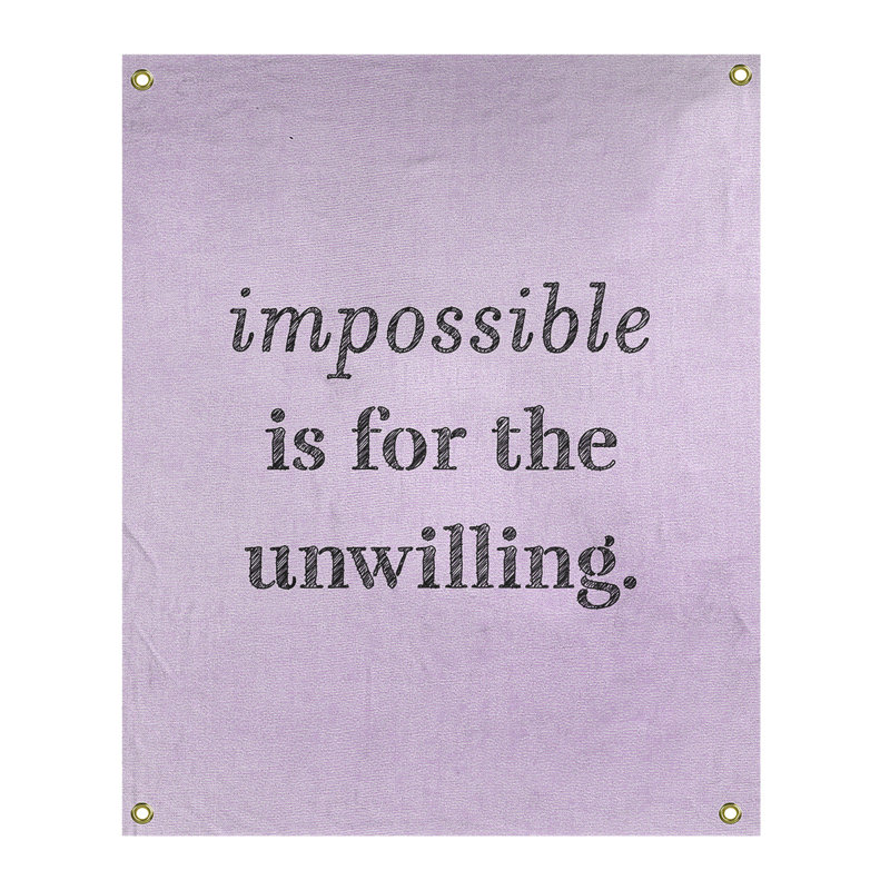 Tapisserie quote « impossible à écrire » en polyester, H 80 po x l 59 po, Mauve / Noir